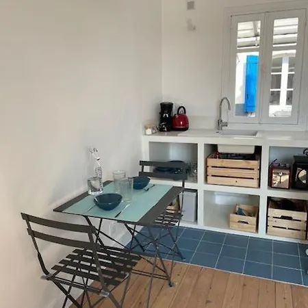 Superbe Avec Terrasse Au Centre
